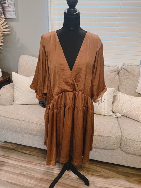 Black Tape_ Tops - Black Tape Brown Women's Blouse Size 2X.